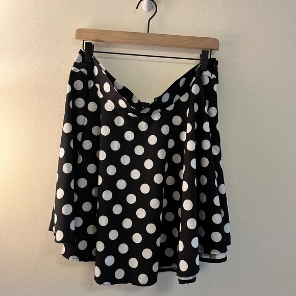 Dolls Kill Plus Pretty And Posh Skater Skirt 1X - Picture 3 of 7